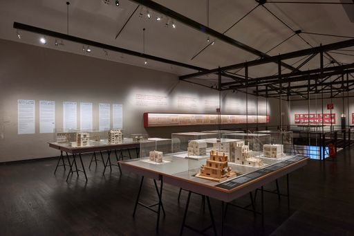 Vorschau Bild von MAK-Ausstellungsansicht, 2020: „ADOLF LOOS.
Privathäuser“ © MAK/Georg Mayer
