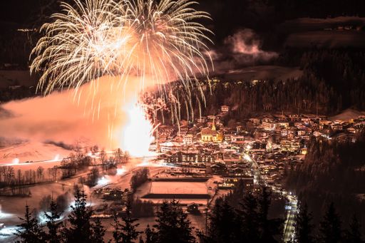 Feuerwerk in der Region Wilder Kaiser