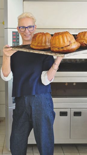 Vorschau Bild von Herausgeberin Genuss Guide 2021: Andrea Knura