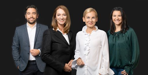 Das Führungsquartett der COPE Content Performance Group
(v.l.n.r.): Pierre Greber (Chief Client Manager), Xenia Daum
(Geschäftsführerin), Eva Maria Kubin (Geschäftsführerin) und Marion
Stelzer-Zöchbauer (Prokuristin, Chief Client Manager)
