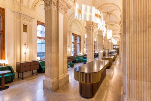 Vorschau Bild von Bundestheaterkassen im Opernfoyer der Wiener
Staatsoper