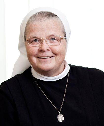  Sr. Cordula Kreinecker, Generaloberin der
Kongregation der Barmherzigen Schwestern vom heiligen Vinzenz von
Paul in Wien-Gumpendorf; © BHS/Michele Pauty
