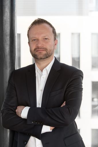 Finanz- und Immobilienspezialist Alois Sailer
verstärkt ab sofort das Team der IFA-Tochtergesellschaft IWB.