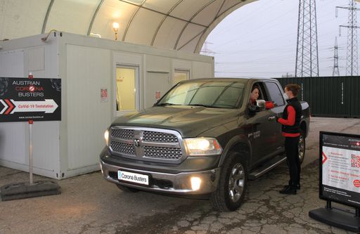 Teststraße der Austrian Corona Busters. Die sichere
Alternative zu den CoVid Massentest-Stationen – schnell, sicher,
verlässlich bei den Austrian Corona Busters