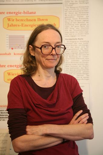  DI Petra Bußwald ist Geschäftsführerin von akaryon,
dem Umwelt-Informatik-Unternehmen, das das Tool zur
Gemeinwohlbilanzierung gemeinsam mit den Expertinnen von Forum
Tomorrow entwickelt hat.