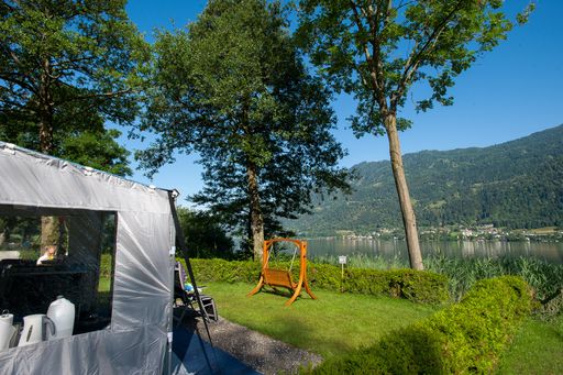 ADAC Campingportal PiNCAMP: Die 50 beliebtesten Campingplätze
Österreichs 2020 / Spitzenplatz am Südufer des Ossiacher Sees:
Seecamping Berghof ist der beliebteste Campingplatz Österreichs 2020
/ Weiterer Text über ots und www.presseportal.de/nr/143896 / Die
Verwendung dieses Bildes ist für redaktionelle Zwecke honorarfrei.
Veröffentlichung bitte unter Quellenangabe: "obs/PiNCAMP powered by
ADAC/PiNCAMP/Seecamping Berghof"