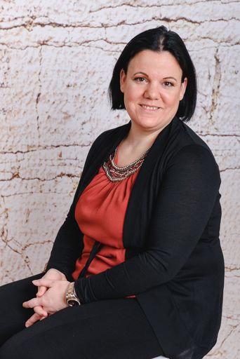  Petra Punz, Gründer der Online-Helpdesklösung
www.scip.help für Unternehmen