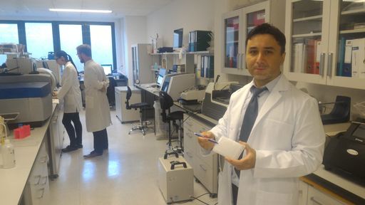  "Im neuen Testlabor in Bergheim können wir zur Zeit
täglich bis zu 15.000 Covid-19-Test auswerten", Kamil Önder -
Geschäftsführer der Procomcure Biotech