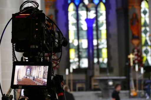 Live-Gottesdienst online: Eine gute Alternative in Corona-Zeiten
/ Weiterer Text über ots und www.presseportal.de/nr/55188 / Die
Verwendung dieses Bildes ist für redaktionelle Zwecke honorarfrei.
Veröffentlichung bitte unter Quellenangabe: "obs/Bibel TV/Copyright:
Bibel TV"