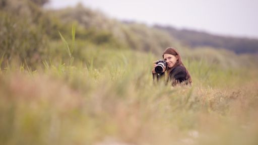 Die Tiroler Anna-Maria Seebacher und Manuel Gruber erkundeten als
Medienstipendiaten den Nationalpark Neusiedler See - Seewinkel. Ihre
Bilder bieten beeindruckende Einblicke in die artenreiche Vogelwelt
des Seewinkels.