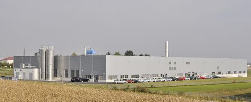 Vorschau Bild von Erfolgsmeldung aus dem Werk von Austria Pet Food in
Pöttelsdorf: Dem Hersteller für hochwertige Heimtiernahrung gelang
die Etablierung am umkämpften amerikanischen Markt.