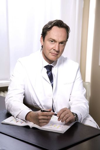Prof. Dr. Gress, München. Weltweiter Spezialist für
Intimchirurgie / Weiterer Text über ots und
www.presseportal.de/nr/152306 / Die Verwendung dieses Bildes ist für
redaktionelle Zwecke honorarfrei. Veröffentlichung bitte unter
Quellenangabe: "obs/Plast-Chirurgie Prof. Dr. Gress"