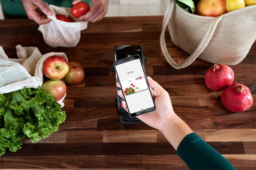 Vorschau Bild von Bezahlung mit Edenred Ticket Service ® Karte und
Google PayTM