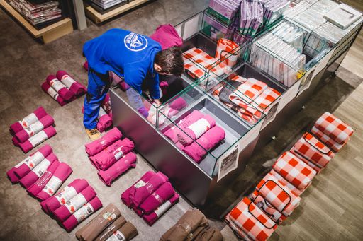 Vorschau Bild von Wiener Flaggschiff-Möbelhaus kommt unter den Hammer