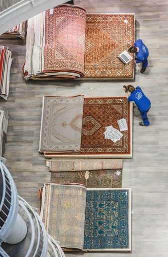 Vorschau Bild von Wiener Flaggschiff-Möbelhaus kommt unter den Hammer