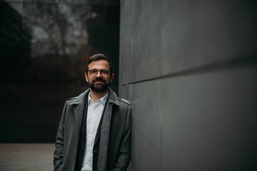 Vorschau Bild von Jochen Hiller möchte das Thema „Harm Reduction“ konsequent und
offensiv gemeinsam mit Wissenschaft, Politik und Tabakmonopol
vorantreiben.