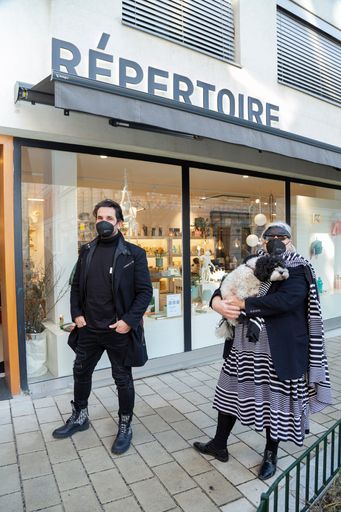 Vorschau Bild von Ex-Thai-Boxweltmeister Fadi Merza und Model-Agent
Mario Soldo