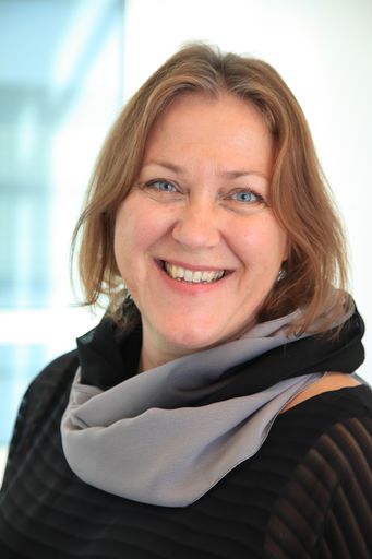 Vorschau Bild von Redaktionsleitung Monika Tenze-Kunit