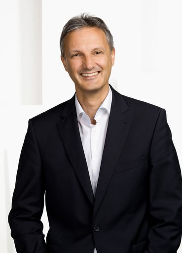 Vorschau Bild von Hartmut Graf - CEO, TQSR Group