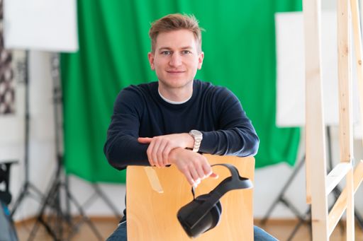 Vorschau Bild von EdTech-Experte Hannes Aichmayr leitet EdTech Austria. Das Ziel
des gemeinsamen Projekts von Land, WKÖ, WKS und ITG: EdTech soll zum
Technologischen und wirtschaftlichen Faktor in Österreich werden.