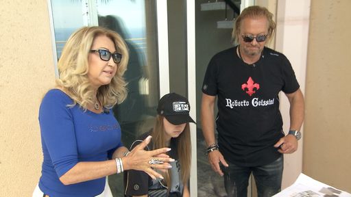 Carmen und Robert sind mit dem Umbau ihres Domizils in Monaco
beschäftigt / Weiterer Text über ots und www.presseportal.de/nr/6605
/ Die Verwendung dieses Bildes ist für redaktionelle Zwecke unter
Beachtung ggf. genannter Nutzungsbedingungen honorarfrei.
Veröffentlichung bitte mit Bildrechte-Hinweis.
