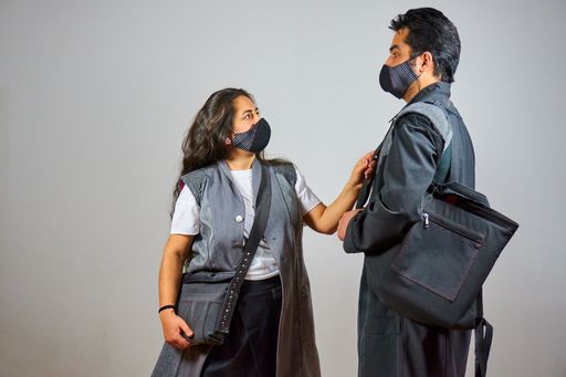 Vorschau Bild von Modisch und nachhaltig: Aus alter Dienstkleidung
entstehen kunstvolle Taschen der Reihe inForm, Kooperation von
Wiener Stadthalle und gabarage upcycling design