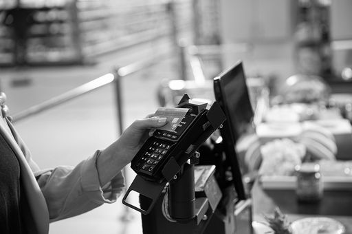 Bezahlszene Terminal Supermarkt / Weiterer Text über ots und
www.presseportal.de/nr/128023 / Die Verwendung dieses Bildes ist für
redaktionelle Zwecke unter Beachtung ggf. genannter
Nutzungsbedingungen honorarfrei. Veröffentlichung bitte mit
Bildrechte-Hinweis.