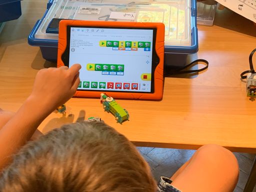 Vorschau Bild von Programmierkurse für Kids von 6-16 Jahren Online
und als Präsenzcamps