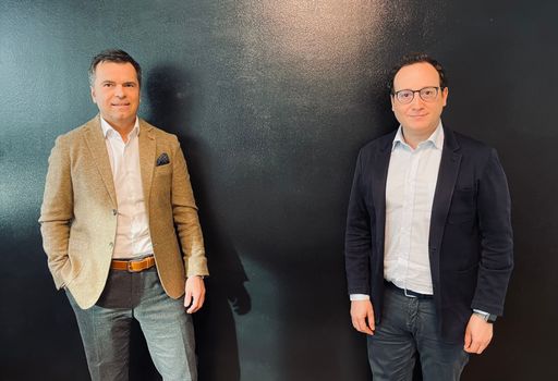 ISS CEO Österreich Erich Steinreiber gemeinsam mit
weXelerate Geschäftsführer Awi Lifshitz