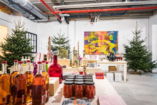 Vorschau Bild von Neueröffneter Pop-up-Store Marco Simonis in THE AMBASSY