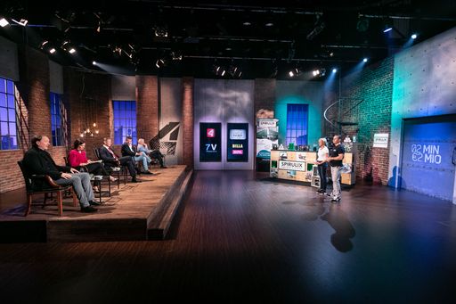  Algenbauern Karl & Martina Pfiel bei der Startup-Show "2 Minuten
2 Millionen"