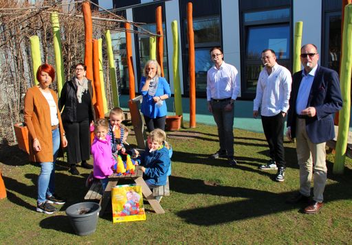 Das Testen auf COVID-19 wird nun im wahrsten Sinne
des Wortes zum „Kinderspiel“ mit dem neuartigen LOLLIPOP® Test.