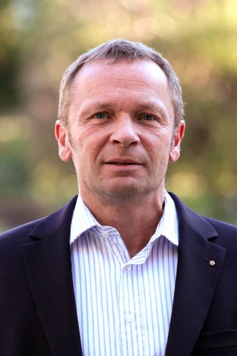  Mag. Helmut Artacker, Geschäftsführer und Partner des
Unternehmensmaklers Czako Partner GmbH