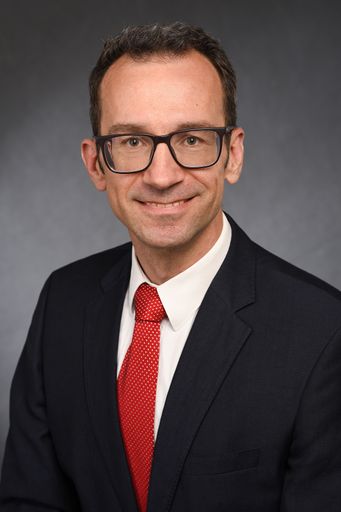 Vorschau Bild von Das Bild zeigt Dipl.-Ing. Dr. Bertram Gangl (Kaufmännischer
Direktor)