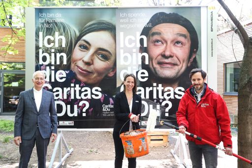  Michael Landau (Präsident der Caritas Österreich),
Anna Parr (Generalsekretärin der Caritas Österreich) und Klaus
Schwertner (Geschäftsführender Direktor der Caritas der Erzdiözese
Wien) zu 100 Jahre Caritas