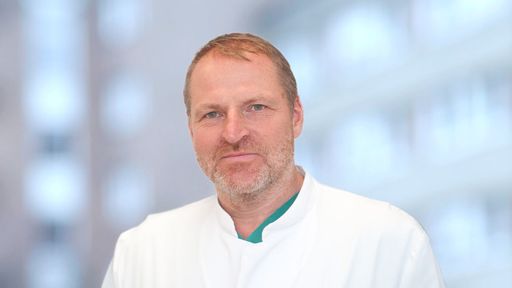 Vorschau Bild von Dr. med. Michael Kaiser ist hygienebeauftragter
Arzt im Brüderkrankenhaus St. Josef in Paderborn