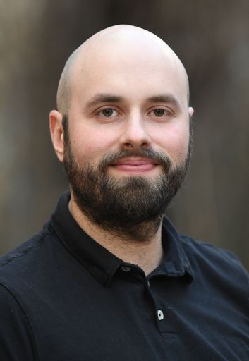 APA-Verification Officer und Leiter des
APA-Faktencheck-Teams Florian Schmidt gab beim „APA-News-Insight“
Einblicke in den Alltag als FaktenprüferIn und die Entstehung von
APA-Faktenchecks