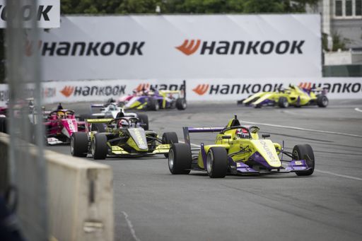  Hankook_and_girl_power_W_Series_starts_on_Hankook_tyres_at_Formul
a_1_race_weekends / Weiterer Text über ots und
www.presseportal.de/nr/114666 / Die Verwendung dieses Bildes ist für
redaktionelle Zwecke unter Beachtung ggf. genannter
Nutzungsbedingungen honorarfrei. Veröffentlichung bitte mit
Bildrechte-Hinweis.