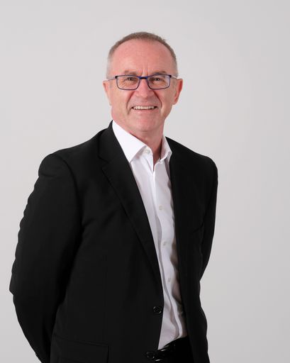 Vorschau Bild von John Osmant, GF Brigade Elektronik