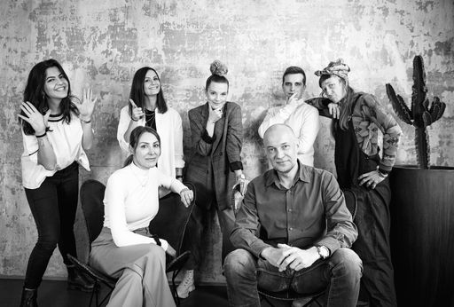 Vorschau Bild von Das Team der Innsbrucker Agentur Socialweb Online
GmbH gestaltet die Social-Media-Kanäle der italienischen Zentrale
für Tourismus.