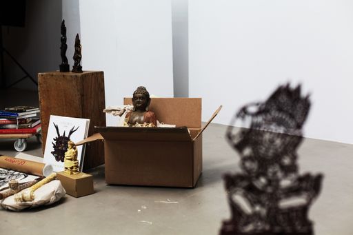 Ankündigungsbild zur Einzelausstellung "Dancing on
Thin Ice" von Lisl Ponger