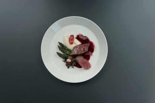 Vorschau Bild von Rosa gebratener Rehbock