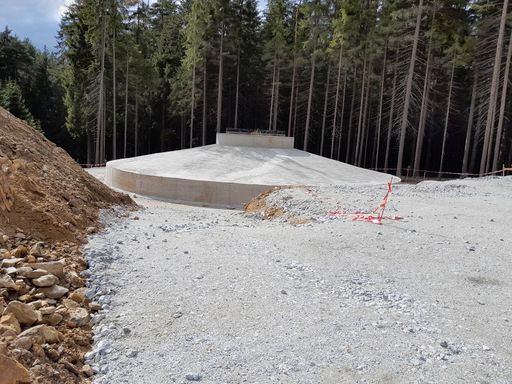 Vorschau Bild von Betonfundament des ökolisch umstrittenen
Windparkprojektes