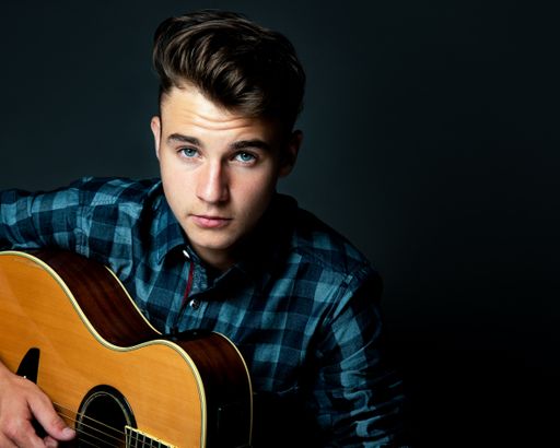 Vorschau Bild von Chris Steger, der Shooting Star des Austropop