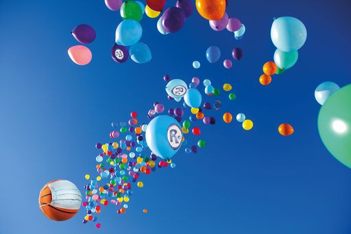 Vorschau Bild von 99 Luftballons für die Freiheit der Kinder