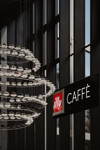 Eröffnung illy Caffè Kaufhaus Tyrol
