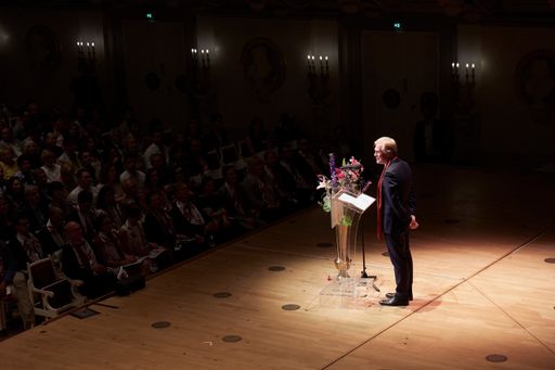 Henrik Enderlein bei der Abschlussfeier der Hertie School 2019 /
Weiterer Text über ots und www.presseportal.de/nr/59352 / Die
Verwendung dieses Bildes ist für redaktionelle Zwecke unter
Beachtung ggf. genannter Nutzungsbedingungen honorarfrei.
Veröffentlichung bitte mit Bildrechte-Hinweis.