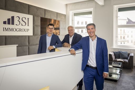 Seit 20 Jahren erfolgreich am Wiener
Immobilienmarkt: Michael, Harald und Claus Schmidt.