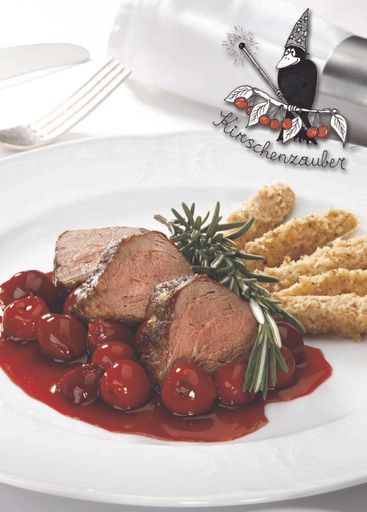  Rehrücken mit Kirschensauce