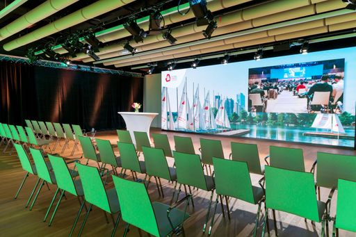 Vorschau Bild von Online- und Hybrid Meeting im Saal N im Austria
Center Vienna